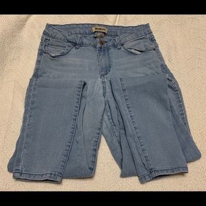 Blue Spice size 7 skinny jeans